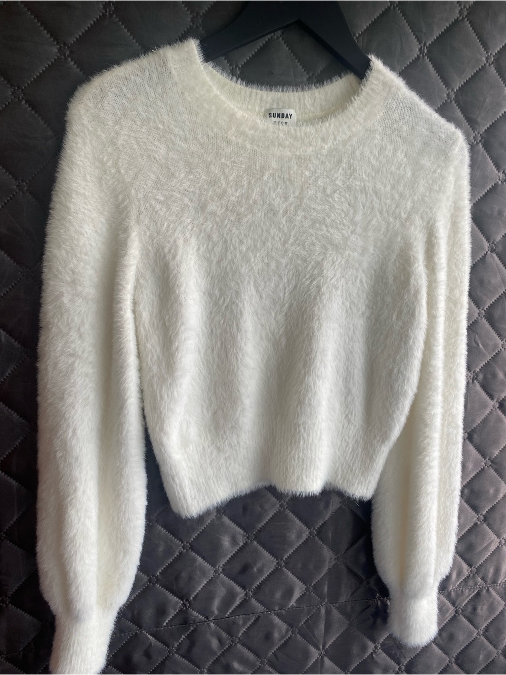 Aritzia Sunday Best Kitten Sweater White Cropped Fuzzy Knit S